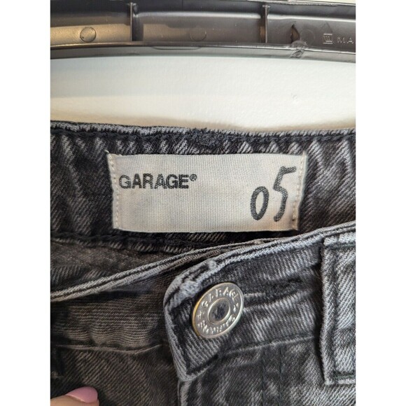 GARAGE High Rise Mom Jeans Size 5 Black Gray 28" Waist Skinny‎ Minimalist Style - Picture 9 of 11